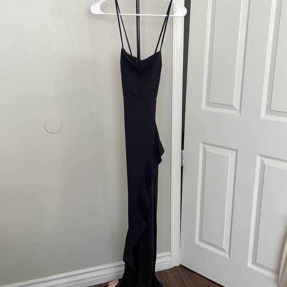 Black formal dress - Picture 2 of 2